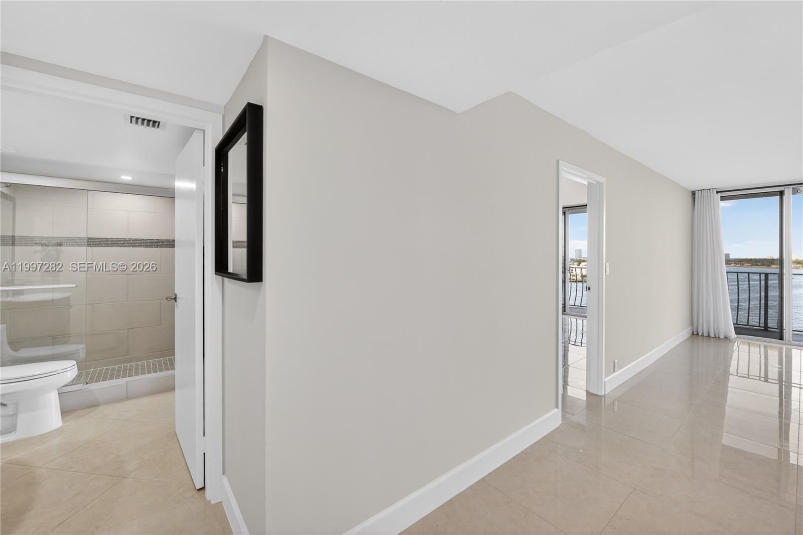 Real estate property located at 7601 Treasure Dr #1119, Miami-dade, The Grandview Palace Cond, North Bay Village, FL