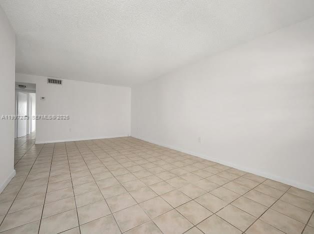 Real estate property located at 7620 Carlyle Ave #606, Miami-dade, Carlyle Plaza Condo, Miami Beach, FL
