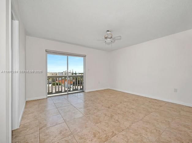 Real estate property located at 7620 Carlyle Ave #606, Miami-dade, Carlyle Plaza Condo, Miami Beach, FL