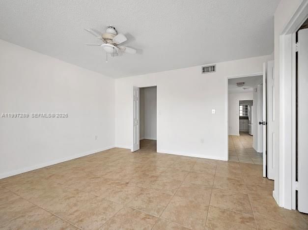 Real estate property located at 7620 Carlyle Ave #606, Miami-dade, Carlyle Plaza Condo, Miami Beach, FL