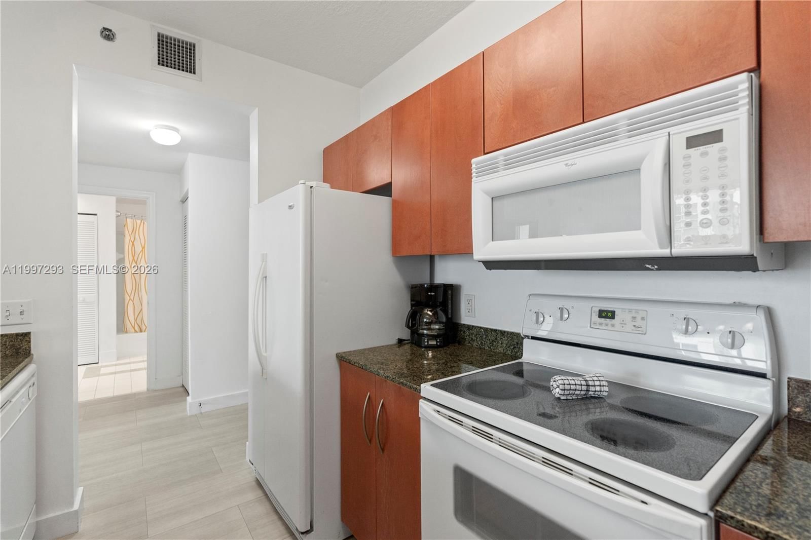 Real estate property located at 1200 Brickell Bay Dr PH 4218, Miami-dade, The Club At Brickell Bay, Miami, FL