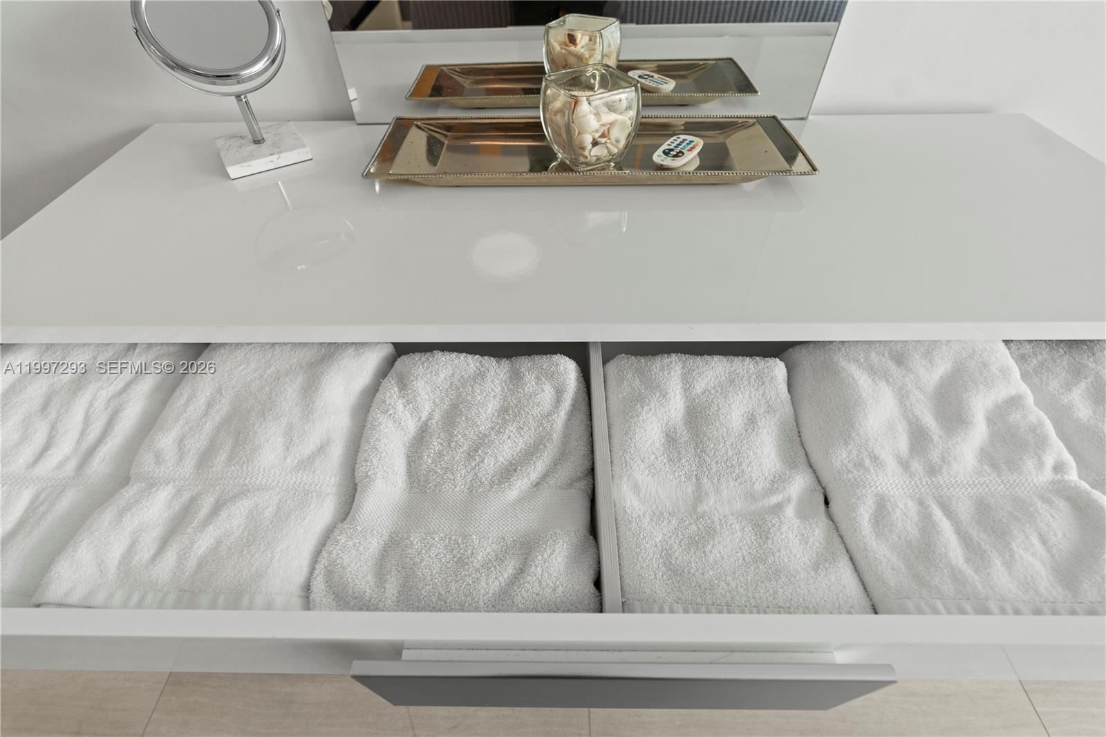 Real estate property located at 1200 Brickell Bay Dr PH 4218, Miami-dade, The Club At Brickell Bay, Miami, FL