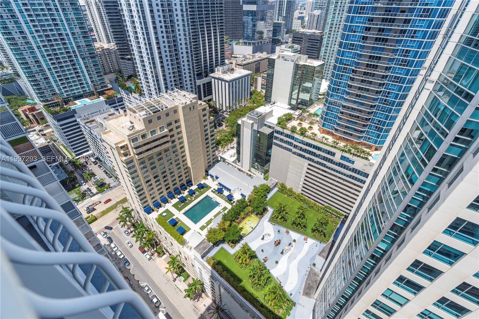 Real estate property located at 1200 Brickell Bay Dr PH 4218, Miami-dade, The Club At Brickell Bay, Miami, FL