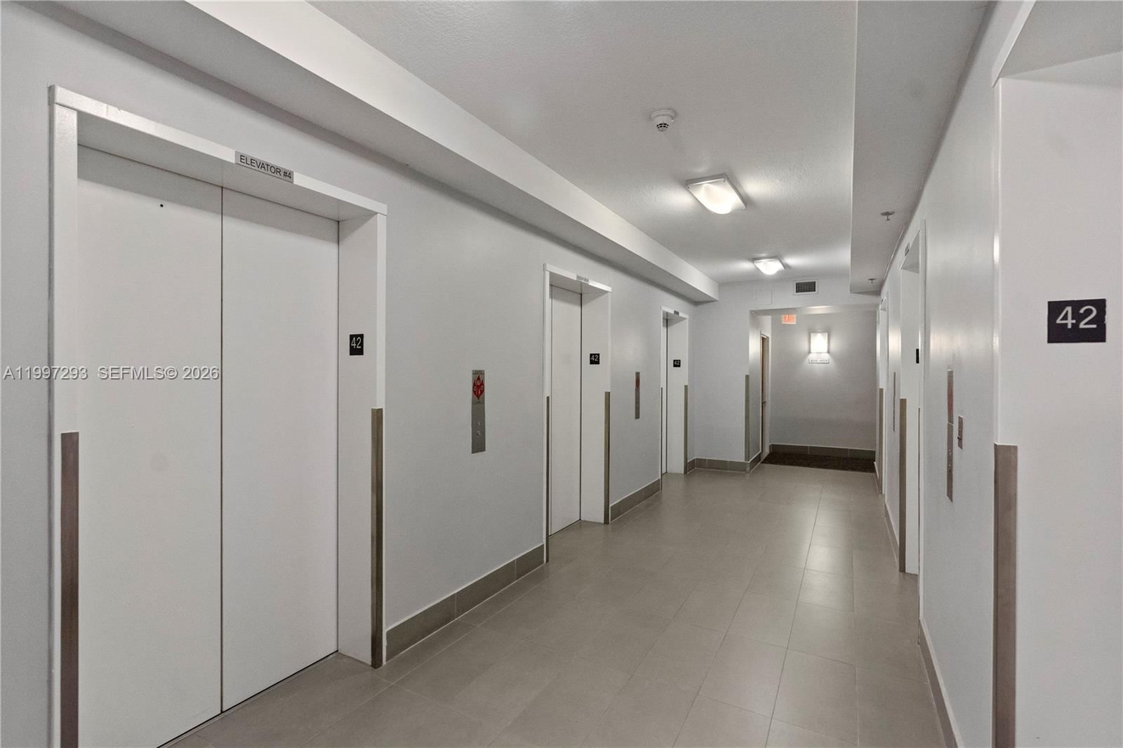 Real estate property located at 1200 Brickell Bay Dr PH 4218, Miami-dade, The Club At Brickell Bay, Miami, FL