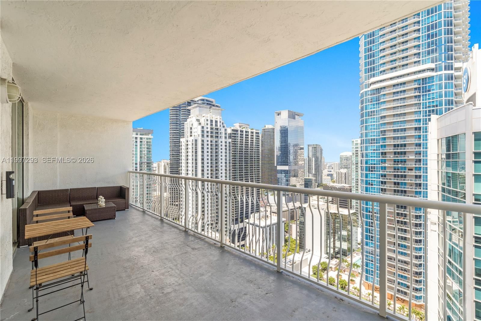Real estate property located at 1200 Brickell Bay Dr PH 4218, Miami-dade, The Club At Brickell Bay, Miami, FL