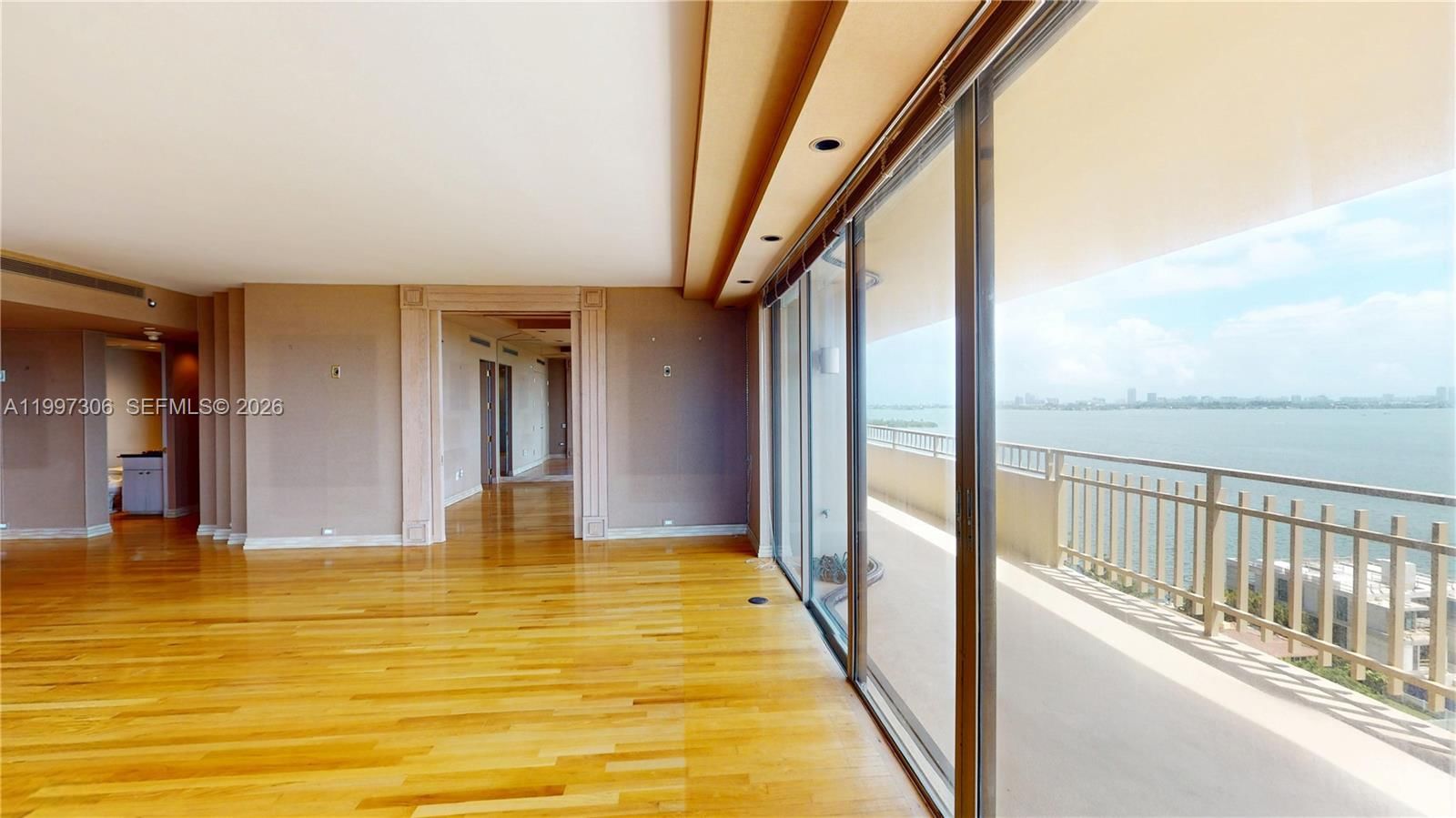 Real estate property located at 11113 Biscayne Blvd #1251, Miami-dade, Jockey Club Iii Condo, Miami, FL