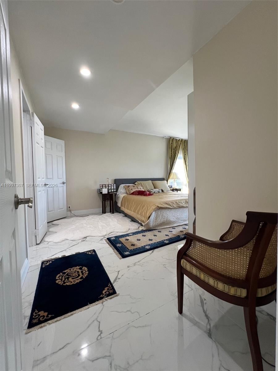 Real estate property located at 880 69th St #11M, Miami-dade, Clipper Condo No 1, Miami, FL