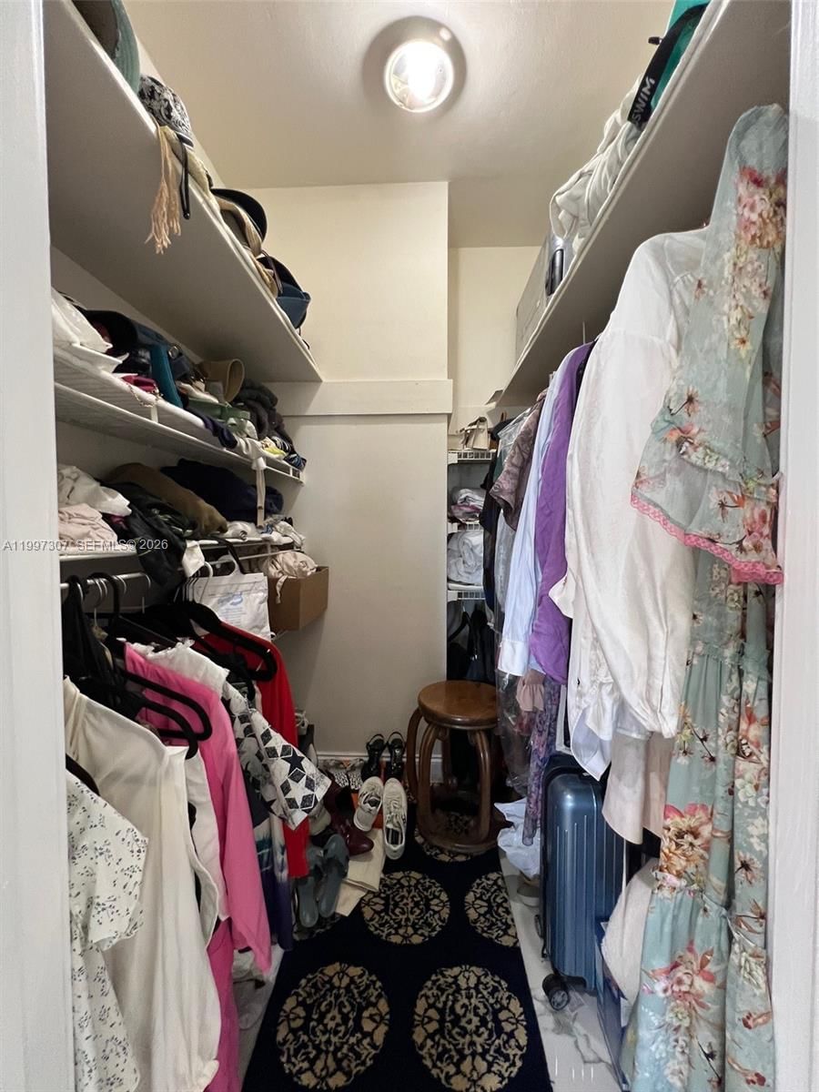 Real estate property located at 880 69th St #11M, Miami-dade, Clipper Condo No 1, Miami, FL