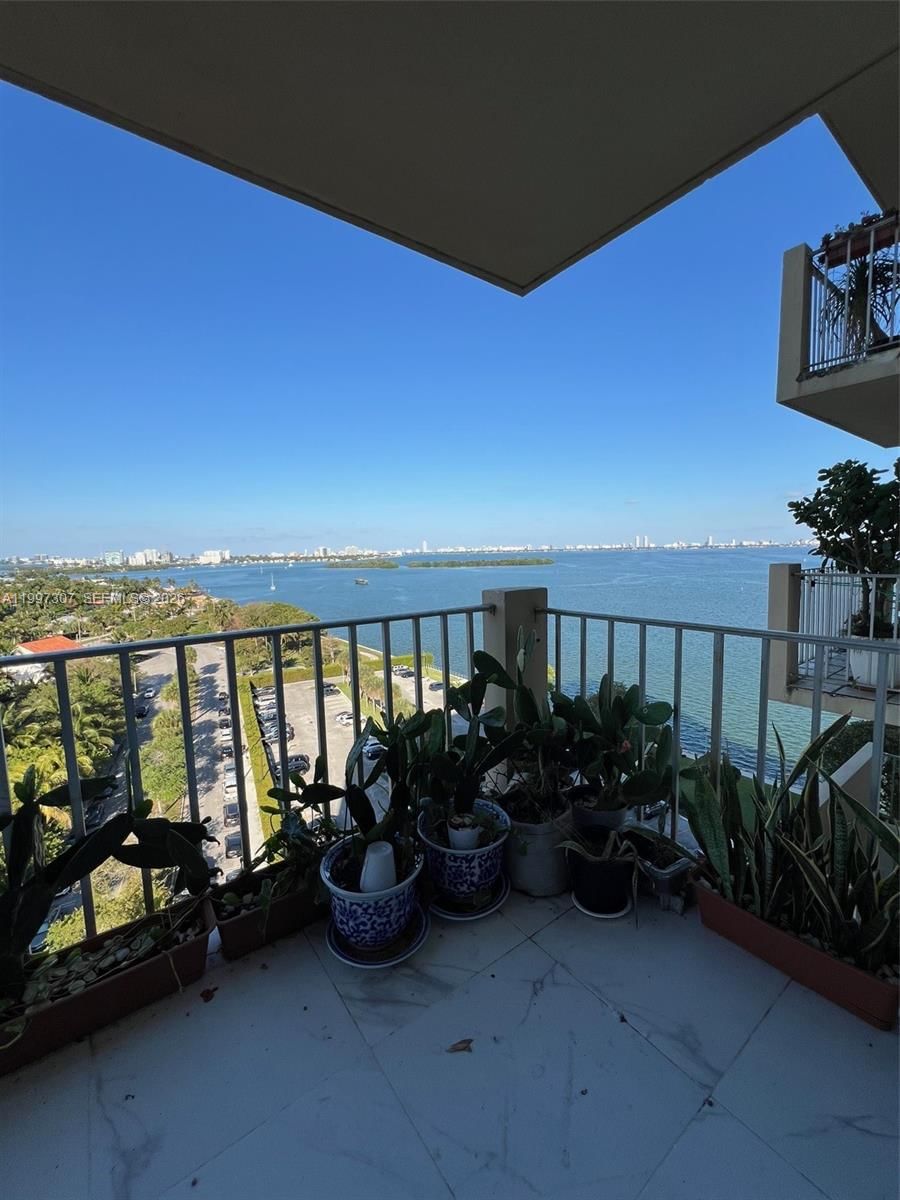 Real estate property located at 880 69th St #11M, Miami-dade, Clipper Condo No 1, Miami, FL