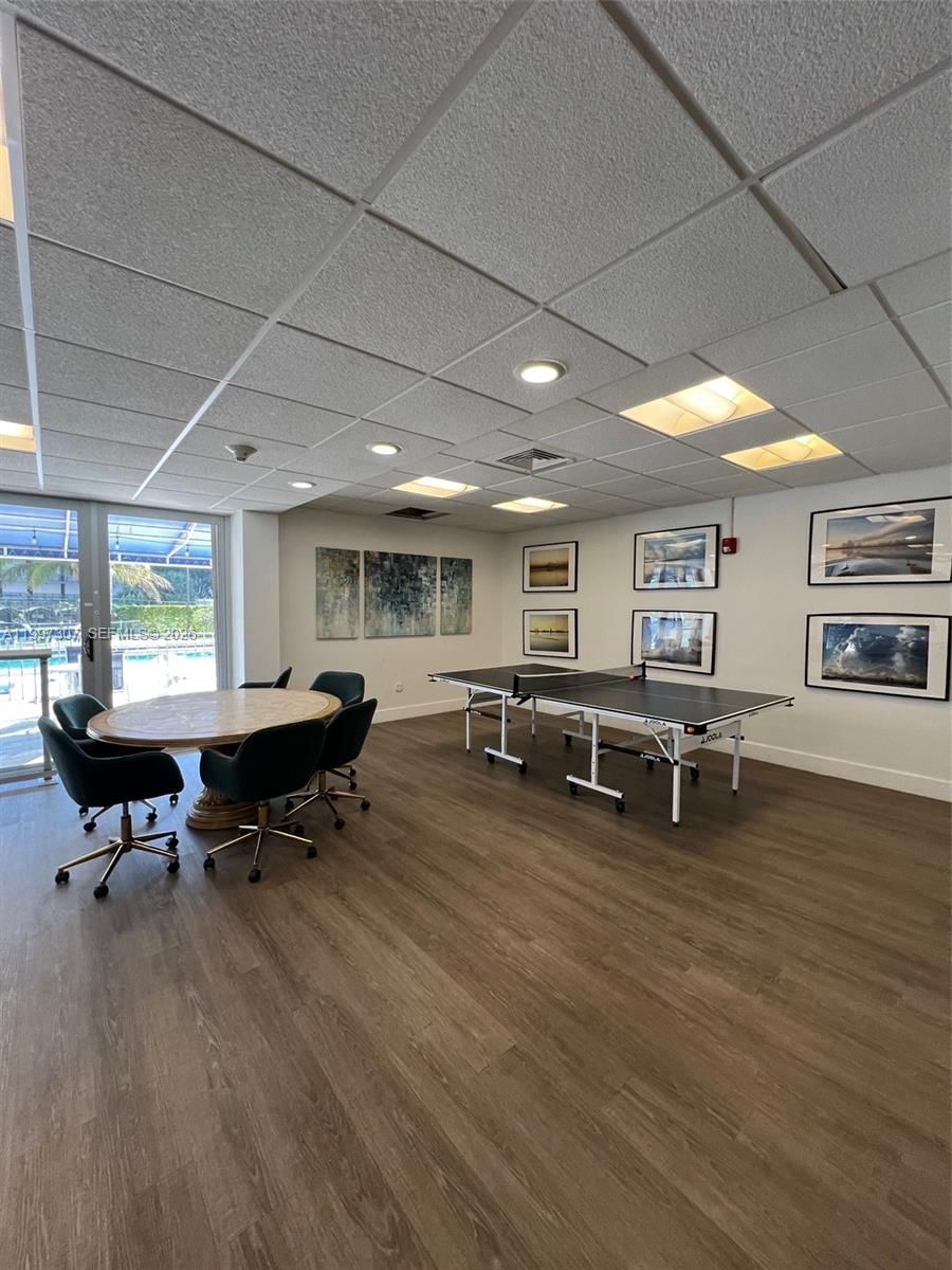 Real estate property located at 880 69th St #11M, Miami-dade, Clipper Condo No 1, Miami, FL