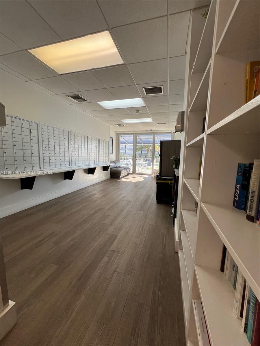 Real estate property located at 880 69th St #11M, Miami-dade, Clipper Condo No 1, Miami, FL