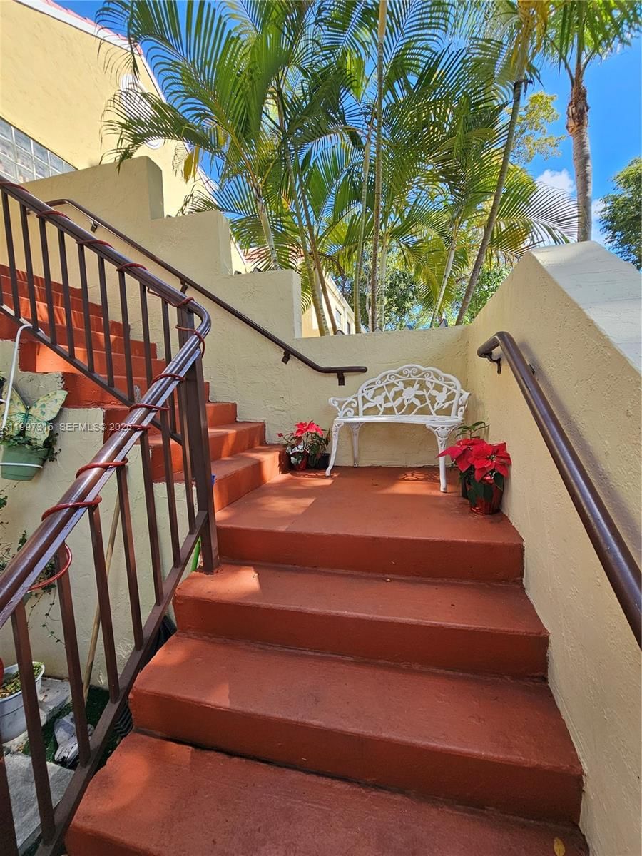 Real estate property located at 13063 88th Ter S #201-B, Miami-dade, Elan At Calusa Condo Xiii, Miami, FL