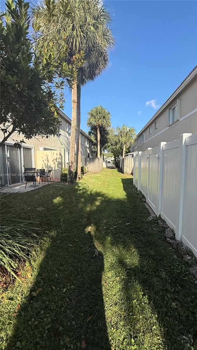 Real estate property located at 2262 171st Ter, Broward, Pembroke Isles 1, Pembroke Pines, FL