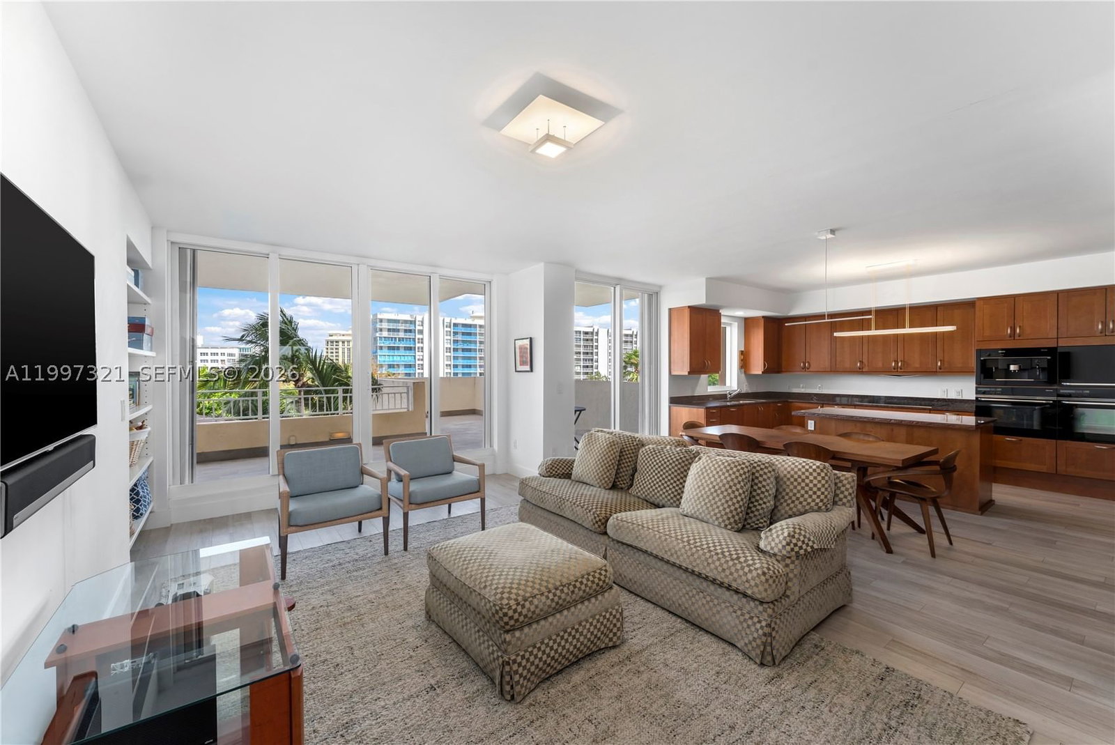 Real estate property located at 791 Crandon Blvd #405, Miami-dade, Ocean Tower Two, Key Biscayne, FL