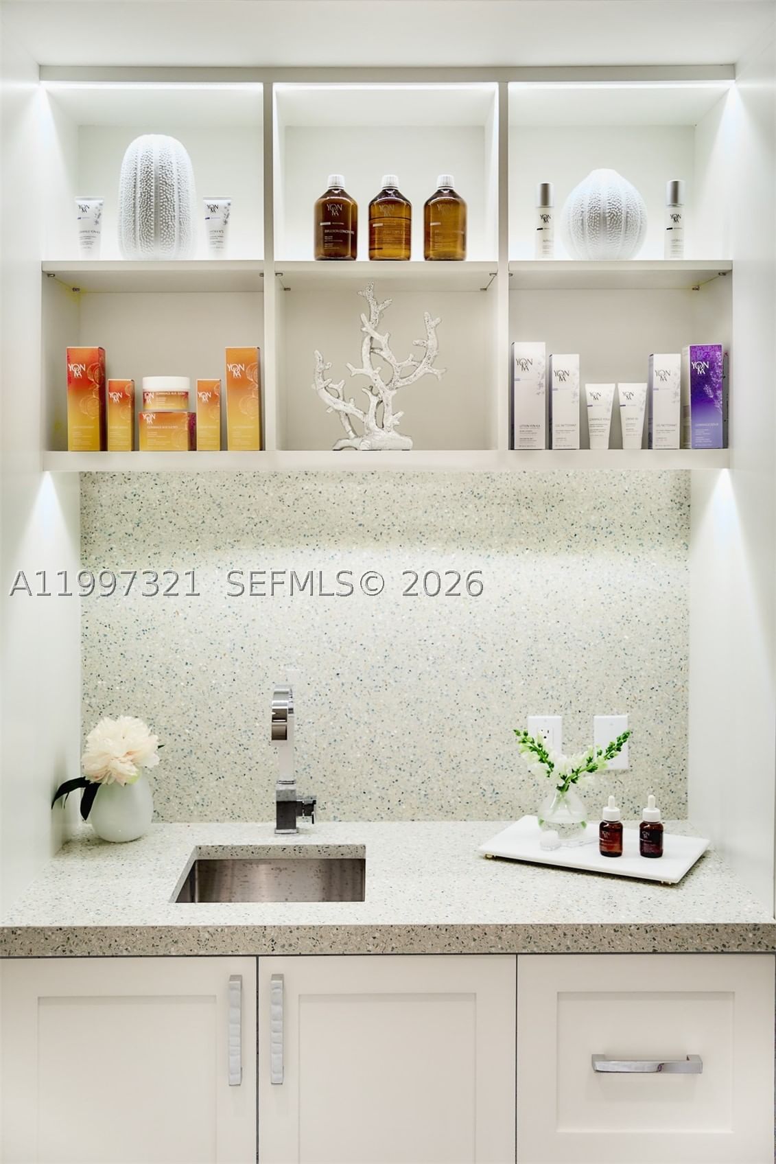 Real estate property located at 791 Crandon Blvd #405, Miami-dade, Ocean Tower Two, Key Biscayne, FL