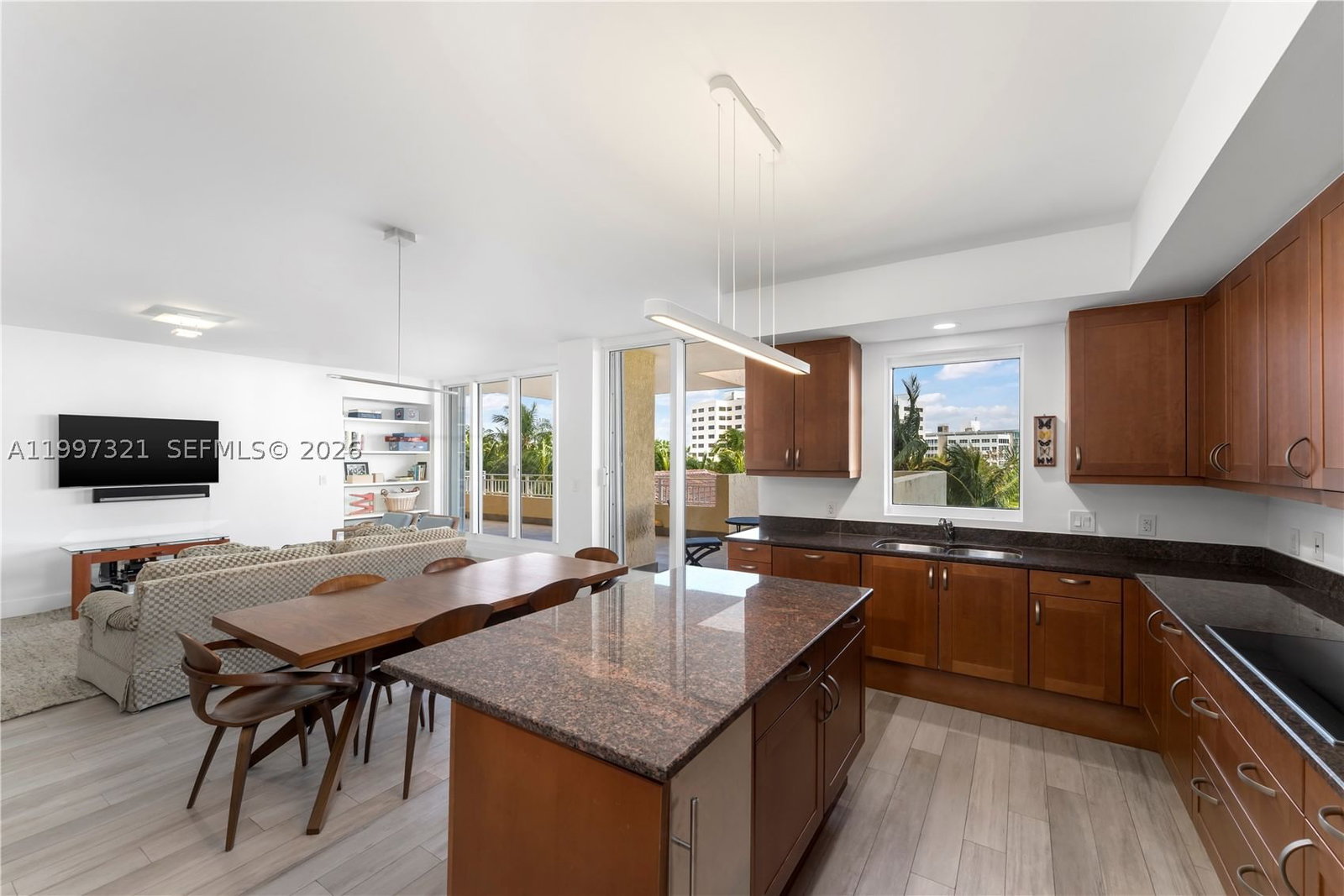 Real estate property located at 791 Crandon Blvd #405, Miami-dade, Ocean Tower Two, Key Biscayne, FL