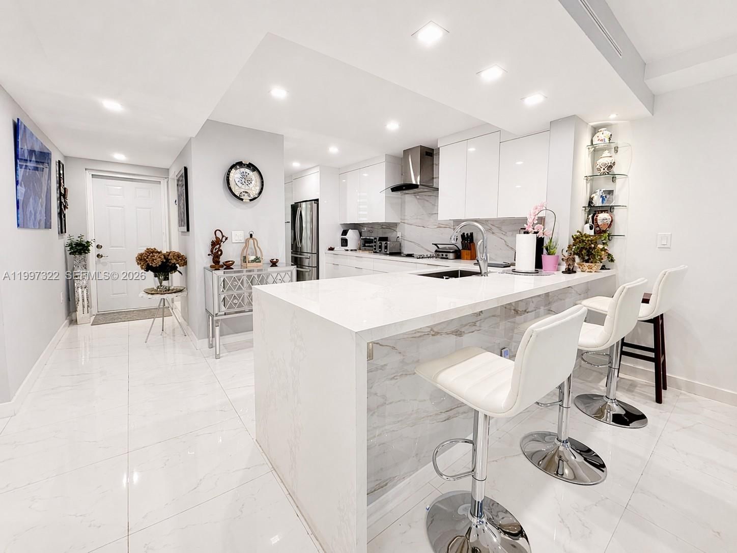 Real estate property located at 2370 135th St #405, Miami-dade, The Palms Condo, North Miami, FL