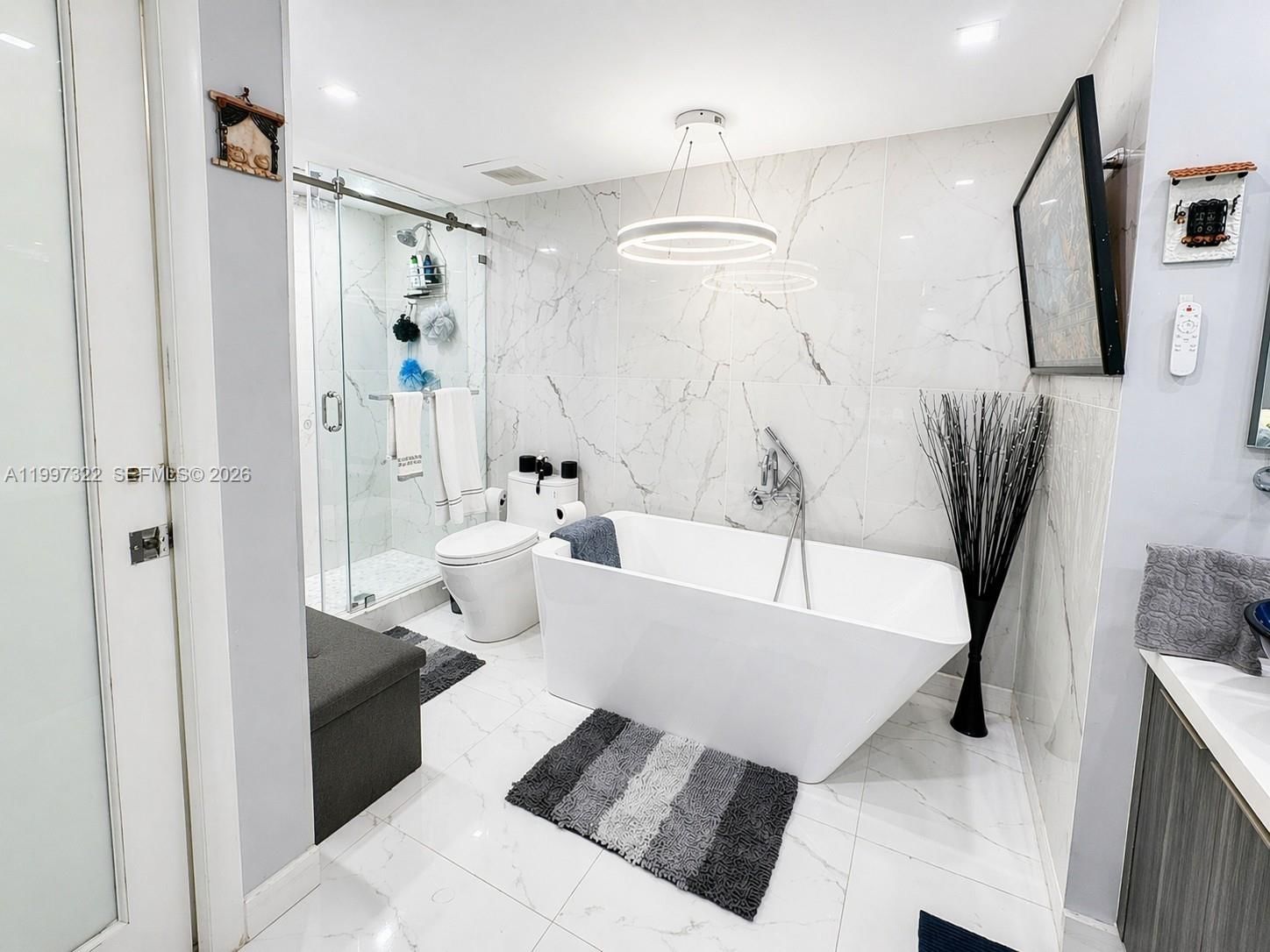 Real estate property located at 2370 135th St #405, Miami-dade, The Palms Condo, North Miami, FL