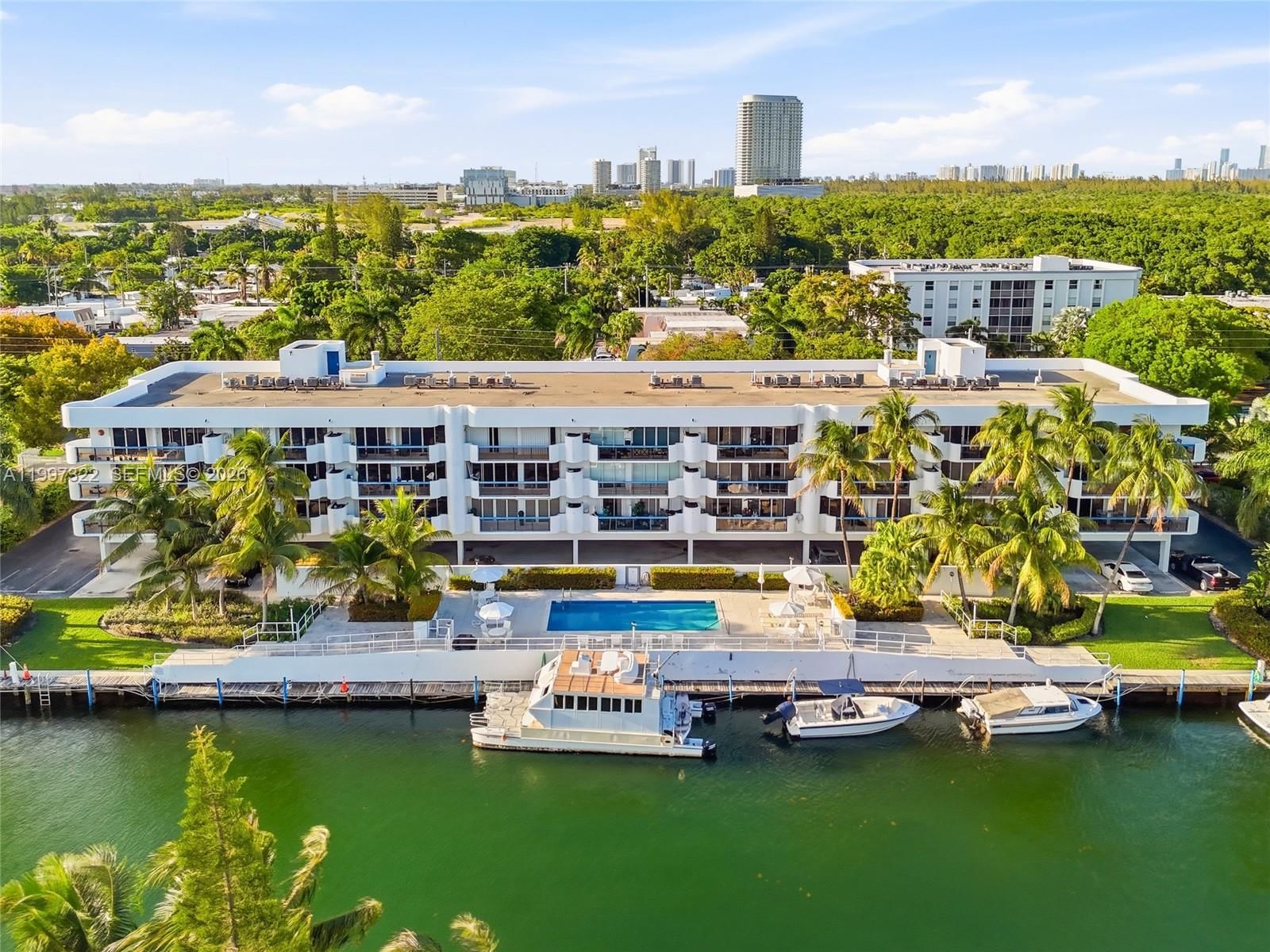 Real estate property located at 2370 135th St #405, Miami-dade, The Palms Condo, North Miami, FL