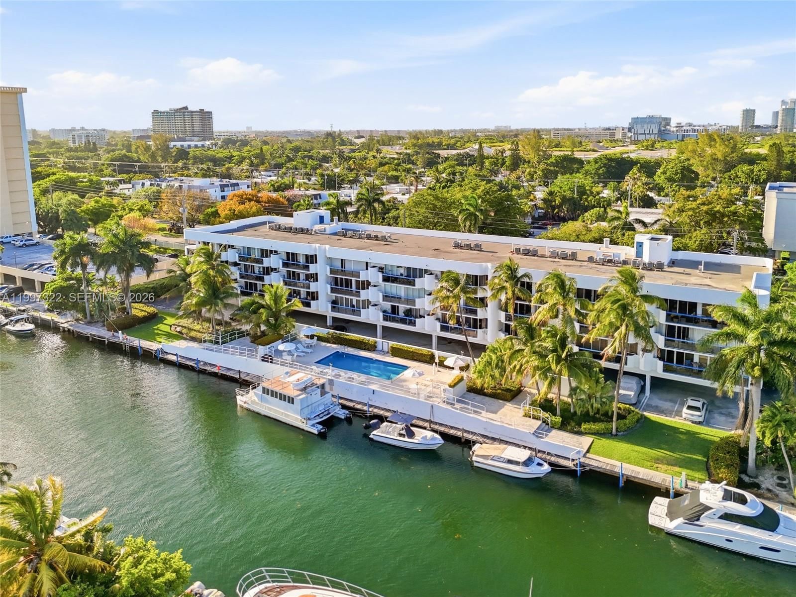 Real estate property located at 2370 135th St #405, Miami-dade, The Palms Condo, North Miami, FL