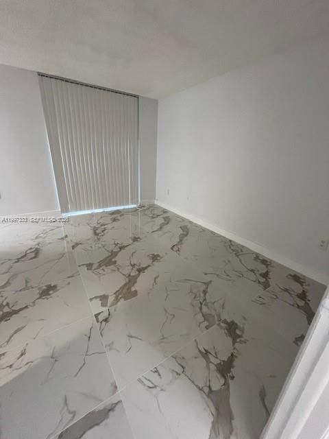 Real estate property located at 8650 133rd Ave Rd #116, Miami-dade, Horizons West Condo #7, Miami, FL