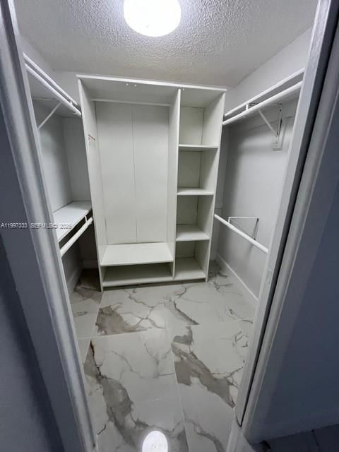 Real estate property located at 8650 133rd Ave Rd #116, Miami-dade, Horizons West Condo #7, Miami, FL