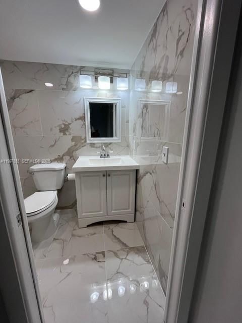 Real estate property located at 8650 133rd Ave Rd #116, Miami-dade, Horizons West Condo #7, Miami, FL