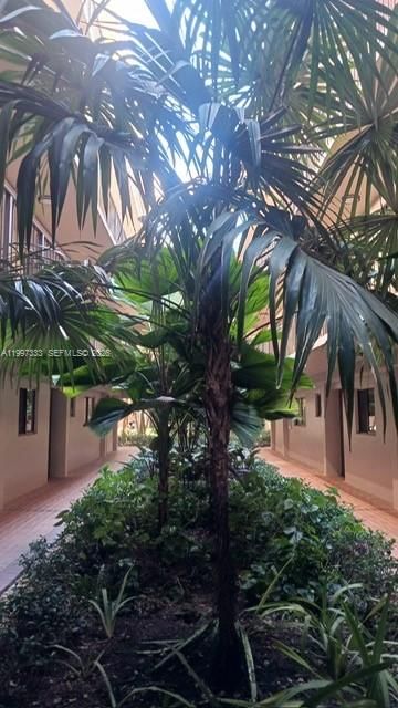 Real estate property located at 8650 133rd Ave Rd #116, Miami-dade, Horizons West Condo #7, Miami, FL