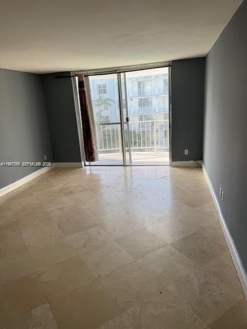 Real estate property located at 488 165th St Rd B-408, Miami-dade, Montecarlo Condo, Miami, FL