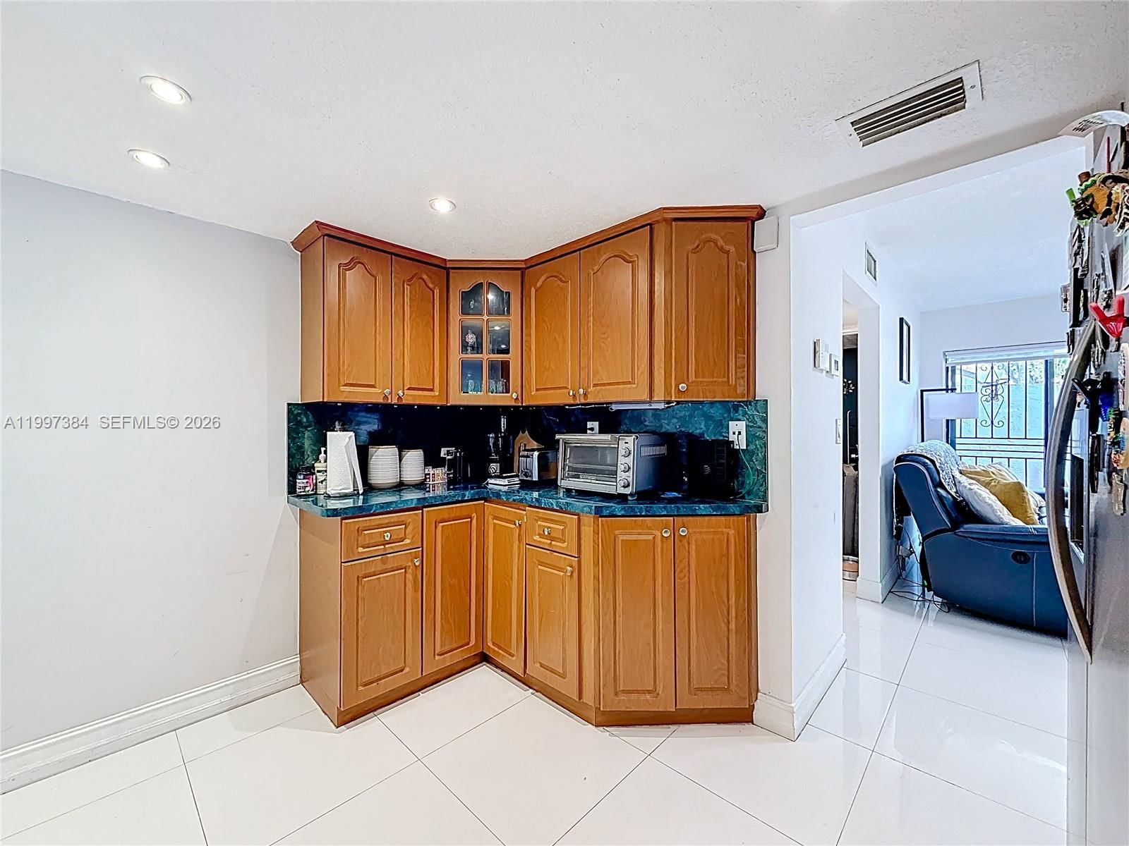 Real estate property located at 1291 124th Ct #19-B, Miami-dade, Villa Venezia Condo Ph Vi, Miami, FL