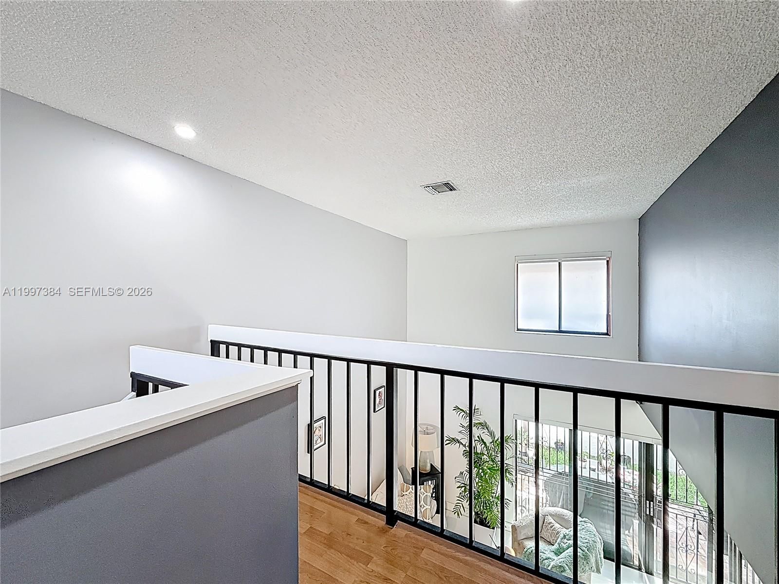 Real estate property located at 1291 124th Ct #19-B, Miami-dade, Villa Venezia Condo Ph Vi, Miami, FL