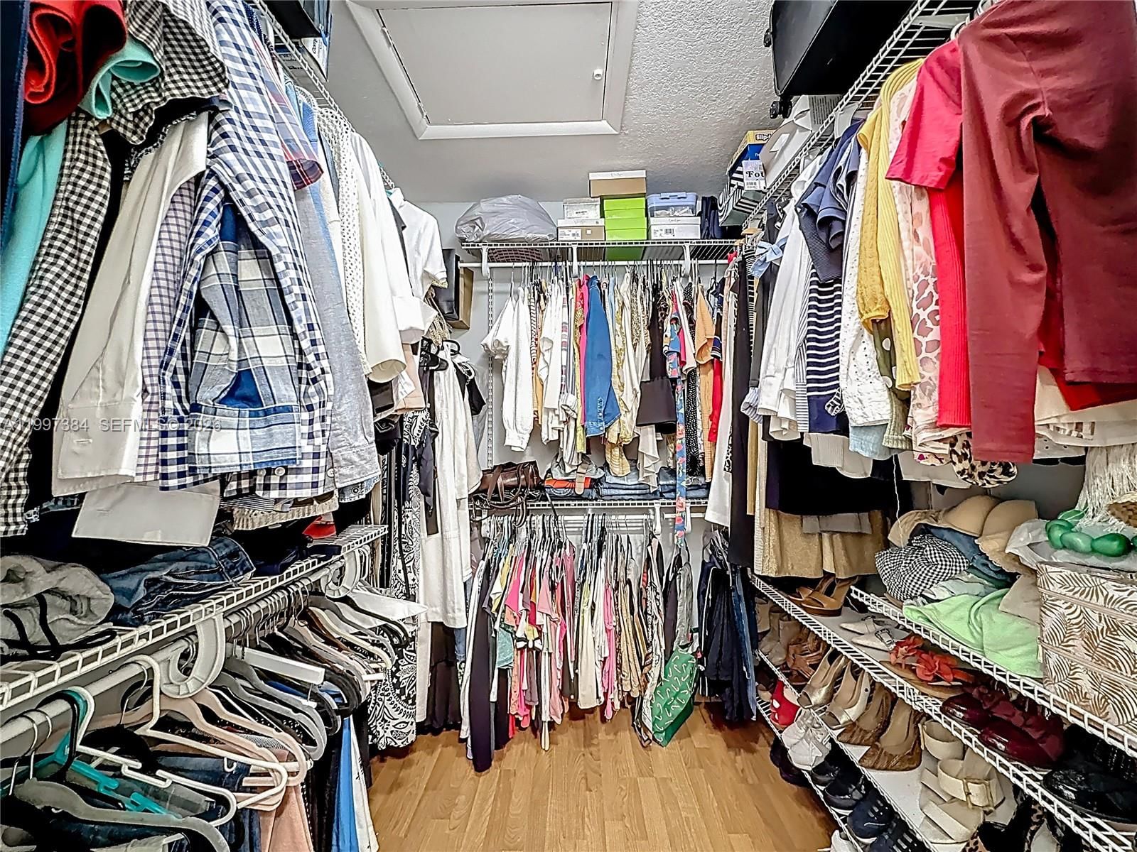 Real estate property located at 1291 124th Ct #19-B, Miami-dade, Villa Venezia Condo Ph Vi, Miami, FL