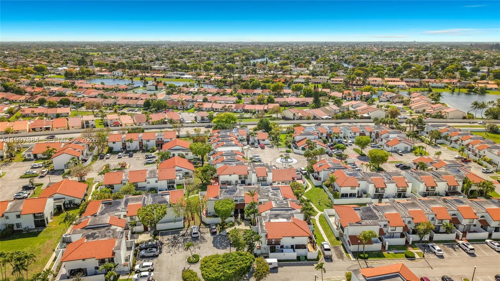 Real estate property located at 1291 124th Ct #19-B, Miami-dade, Villa Venezia Condo Ph Vi, Miami, FL