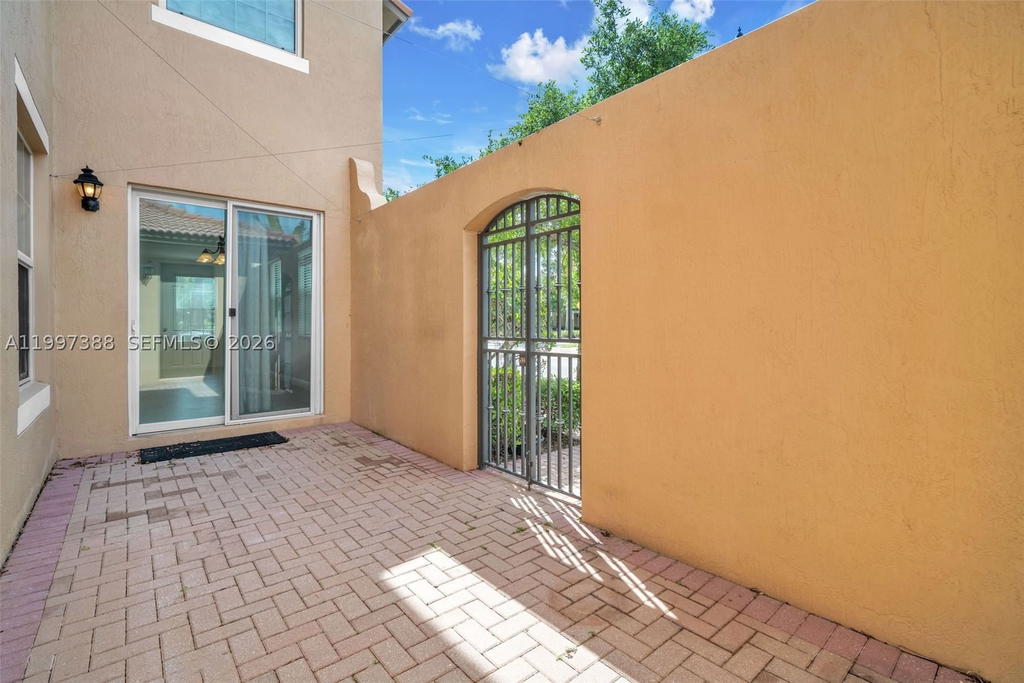 Real estate property located at 1148 147th Ave, Broward, Cobblestone, Pembroke Pines, FL