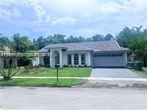 Real estate property located at 427 169th Ter, Broward, Bonaventure Lakes Add 2, Weston, FL