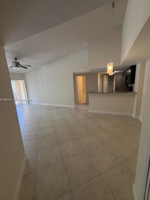 Real estate property located at 10725 Cleary Blvd #211, Broward, Lakes Of Jacaranda Condo, Plantation, FL
