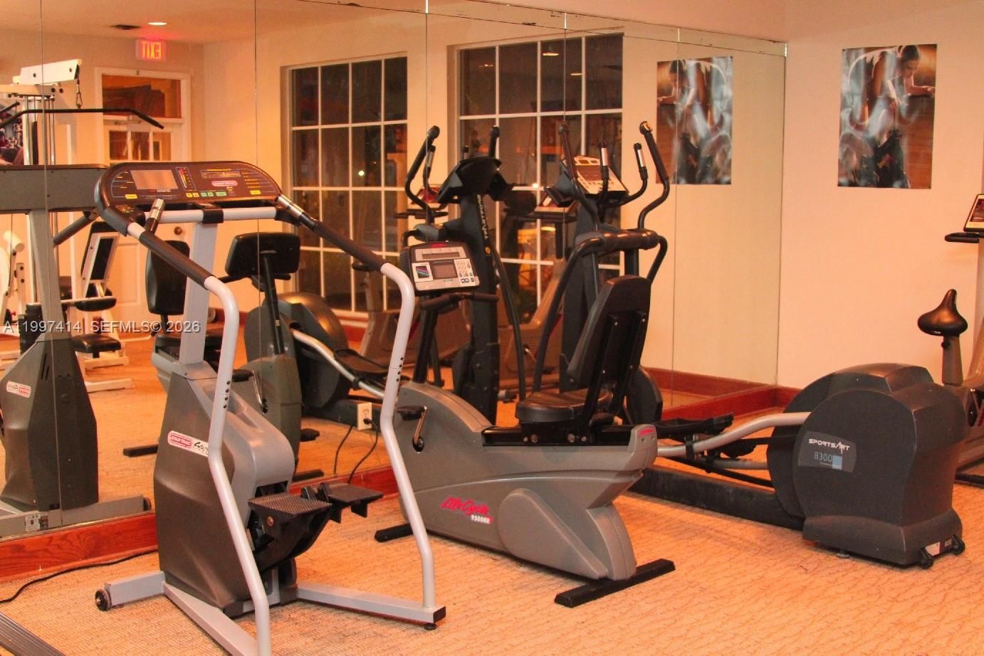 Real estate property located at 10725 Cleary Blvd #211, Broward, Lakes Of Jacaranda Condo, Plantation, FL