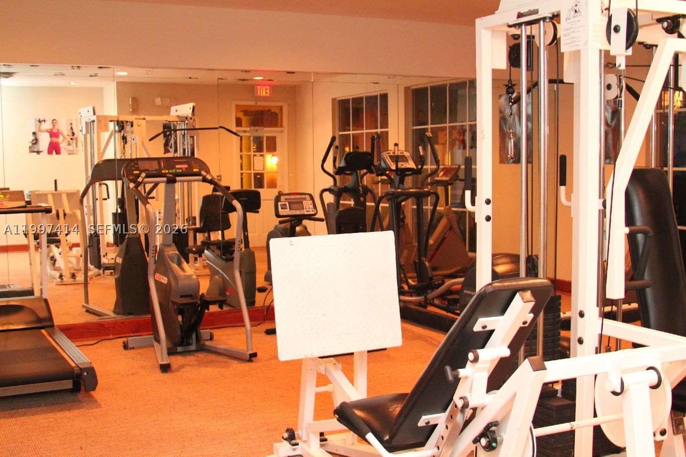 Real estate property located at 10725 Cleary Blvd #211, Broward, Lakes Of Jacaranda Condo, Plantation, FL
