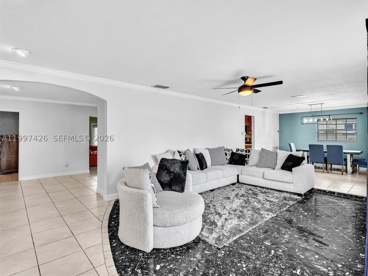 Real estate property located at 1900 95th Ave, Broward, Rainbow Lakes, Pembroke Pines, FL