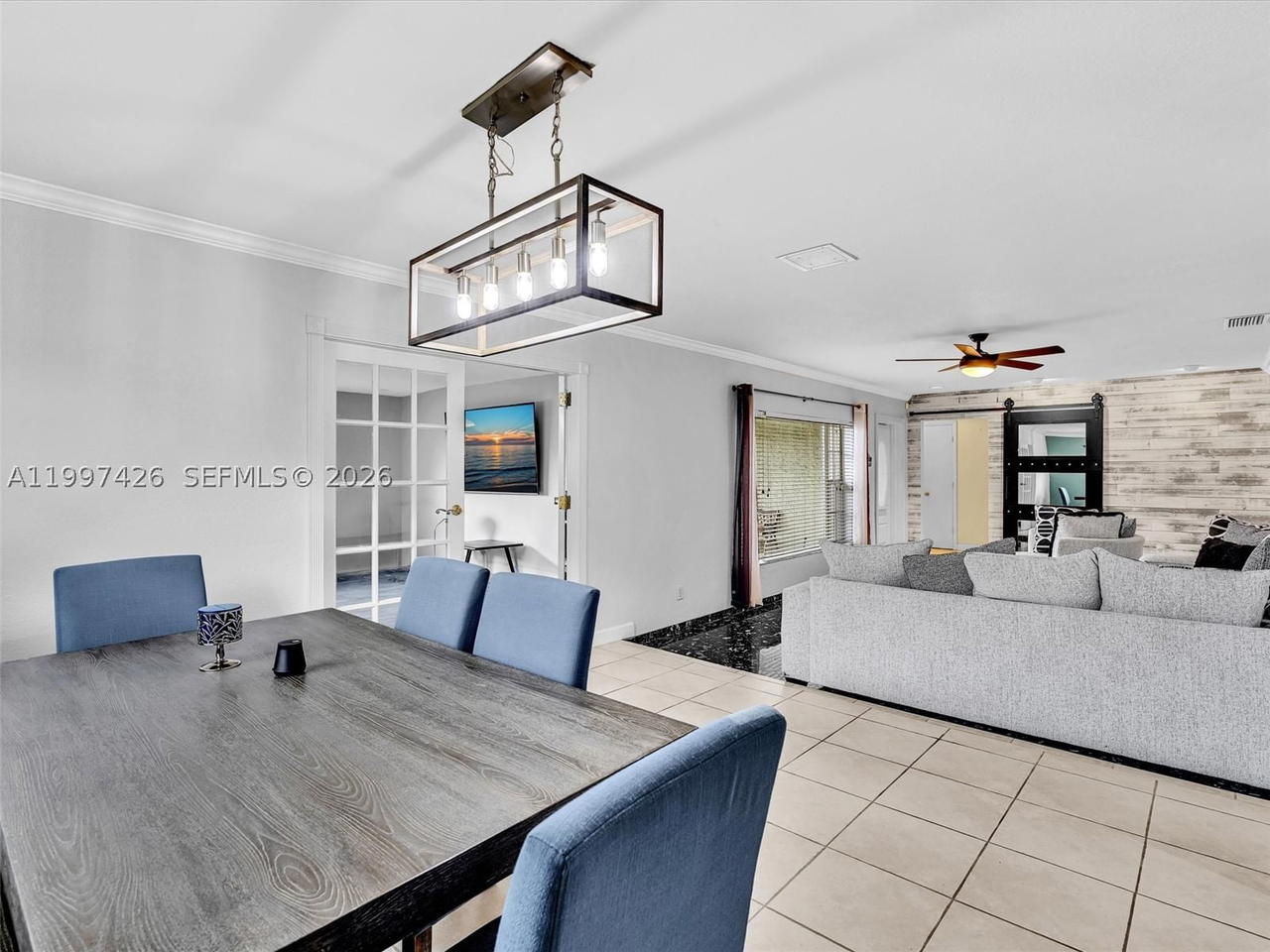 Real estate property located at 1900 95th Ave, Broward, Rainbow Lakes, Pembroke Pines, FL