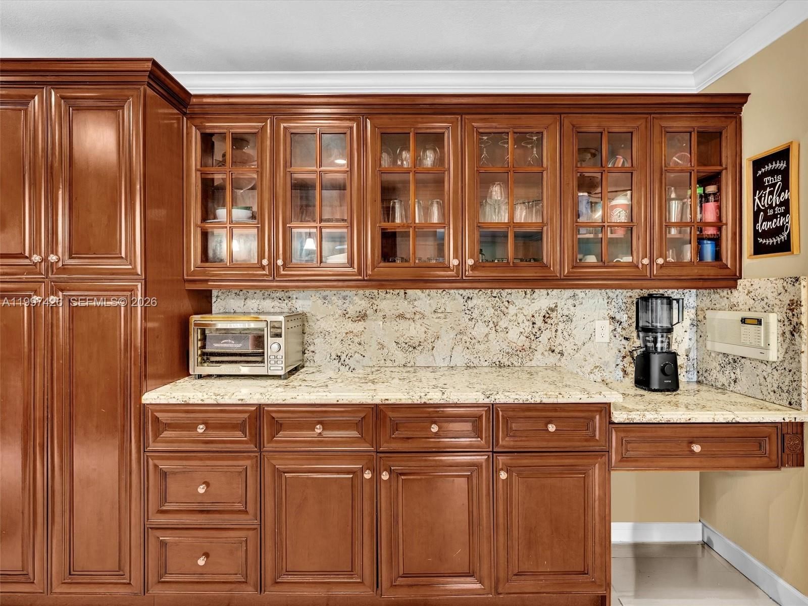 Real estate property located at 1900 95th Ave, Broward, Rainbow Lakes, Pembroke Pines, FL