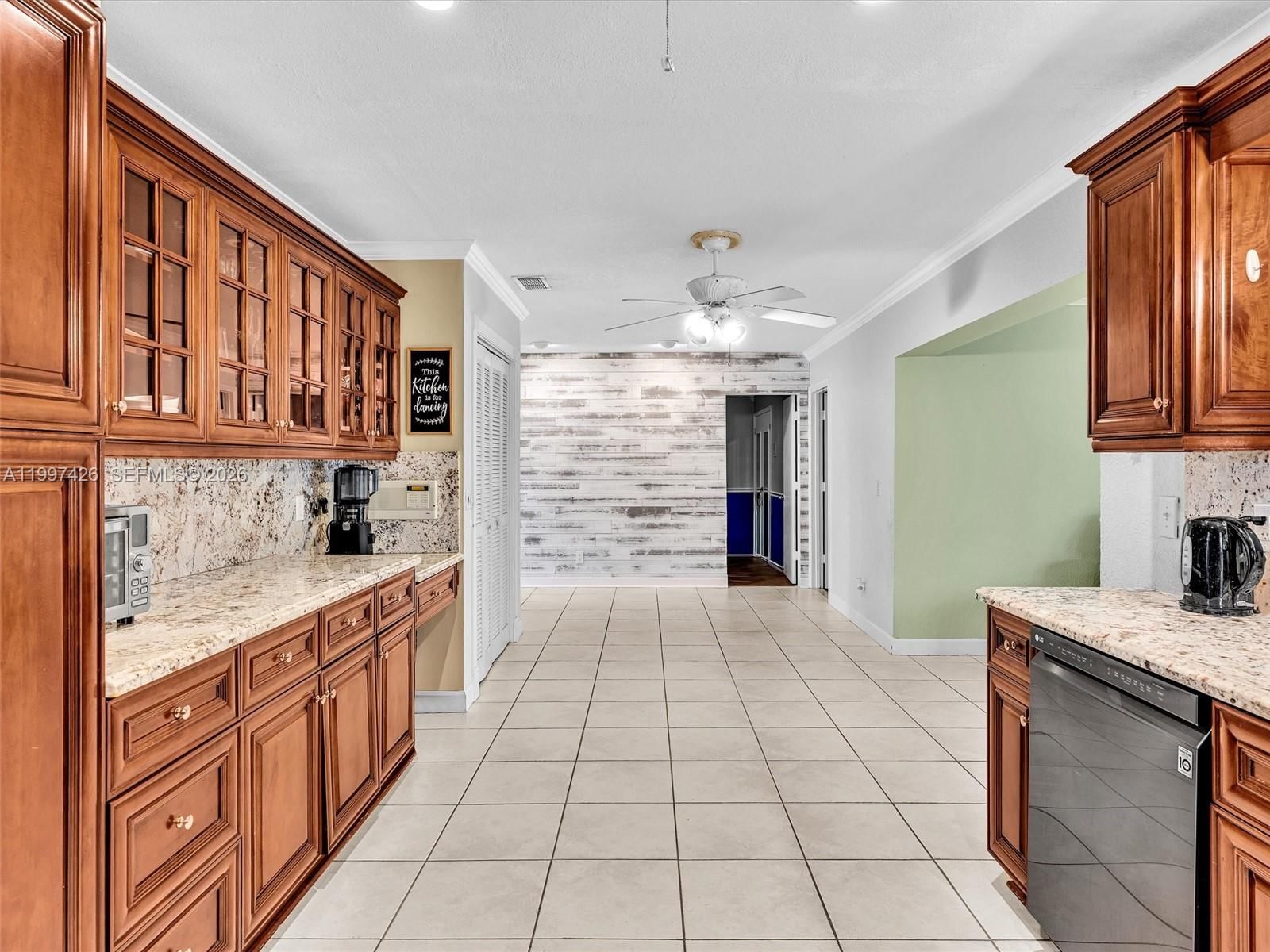 Real estate property located at 1900 95th Ave, Broward, Rainbow Lakes, Pembroke Pines, FL