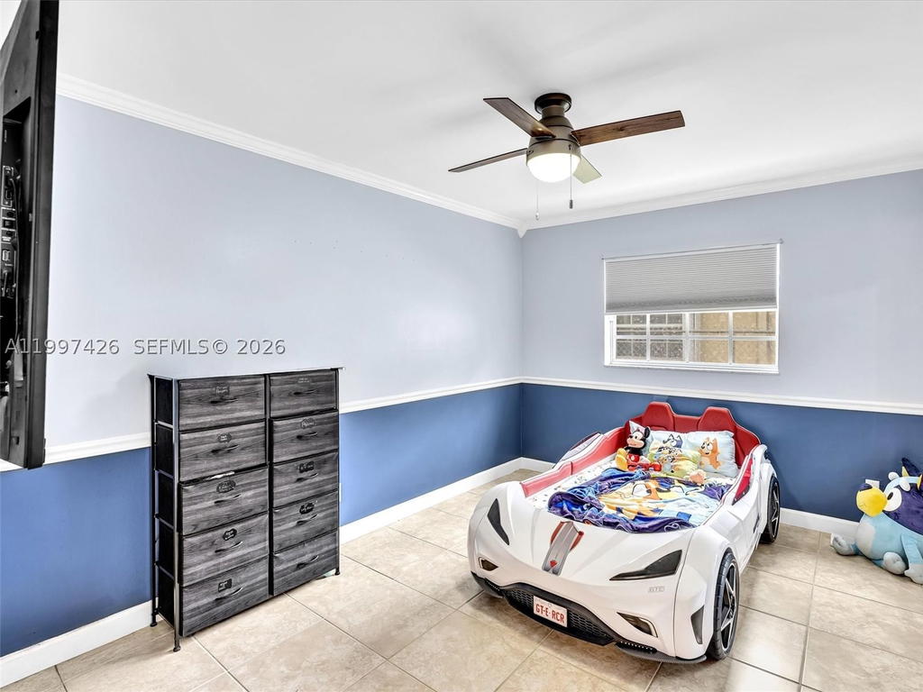 Real estate property located at 1900 95th Ave, Broward, Rainbow Lakes, Pembroke Pines, FL