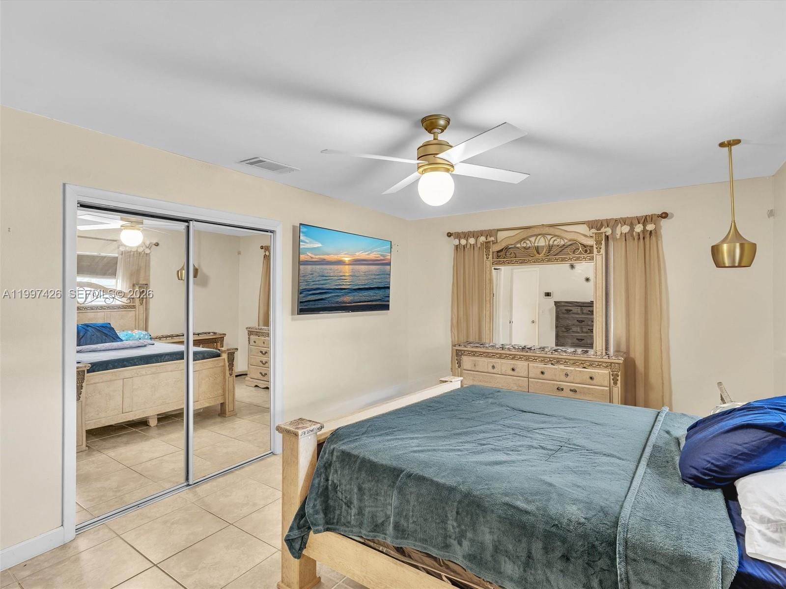 Real estate property located at 1900 95th Ave, Broward, Rainbow Lakes, Pembroke Pines, FL