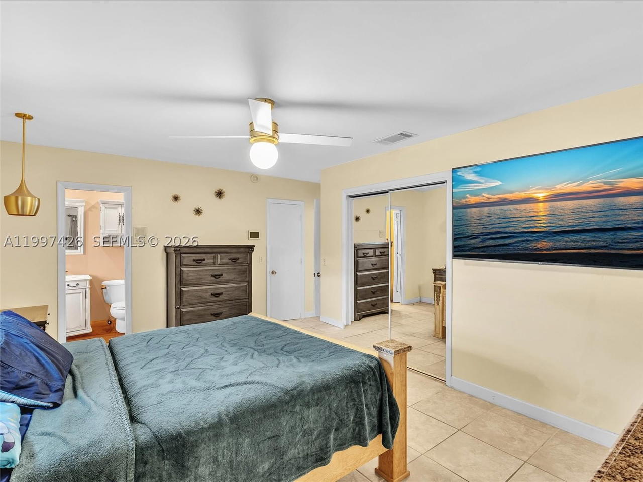 Real estate property located at 1900 95th Ave, Broward, Rainbow Lakes, Pembroke Pines, FL
