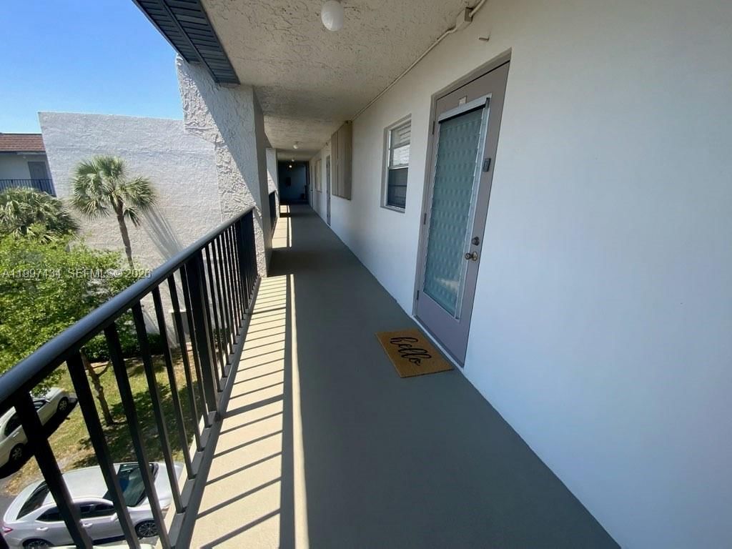 Real estate property located at 9311 Orange Grove Dr #405, Broward, Poinciana 14 Pine Island, Davie, FL