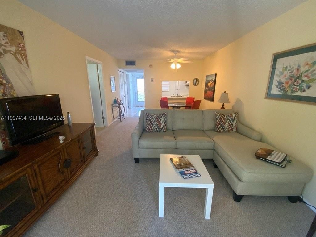 Real estate property located at 9311 Orange Grove Dr #405, Broward, Poinciana 14 Pine Island, Davie, FL