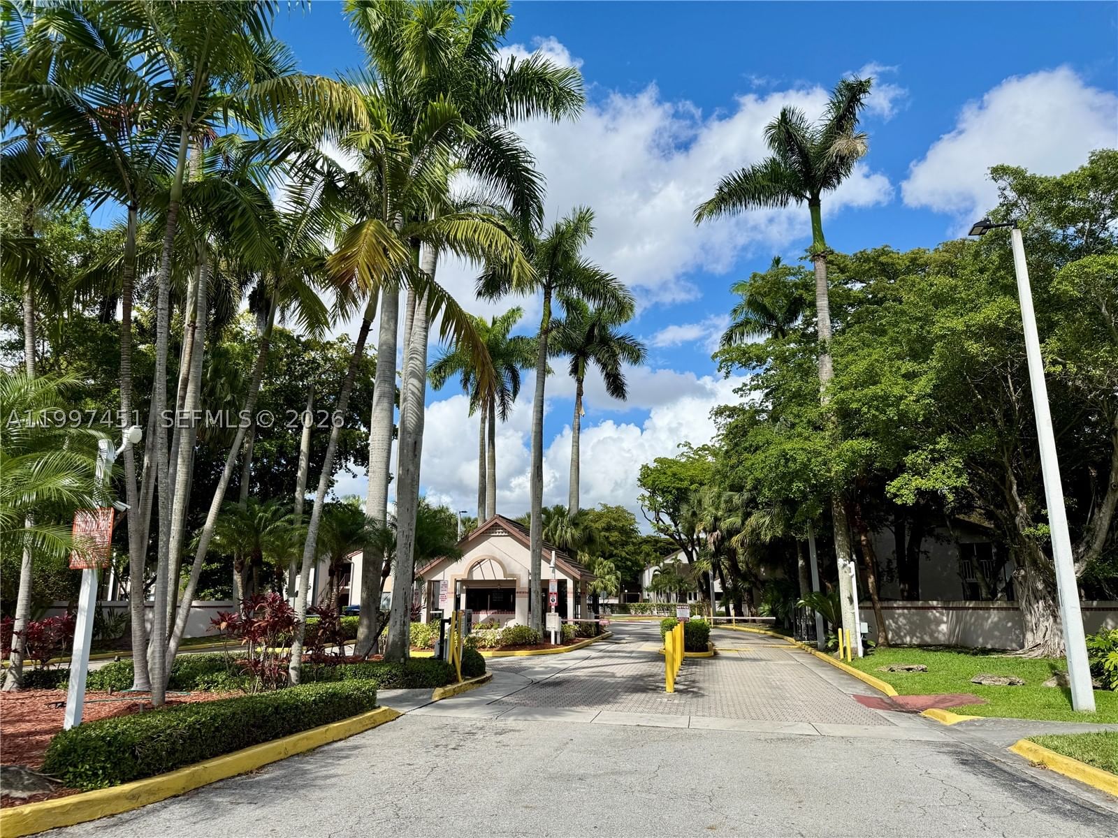 Real estate property located at 9435 140th Ct #9435, Miami-dade, Parc Vista Condo, Miami, FL