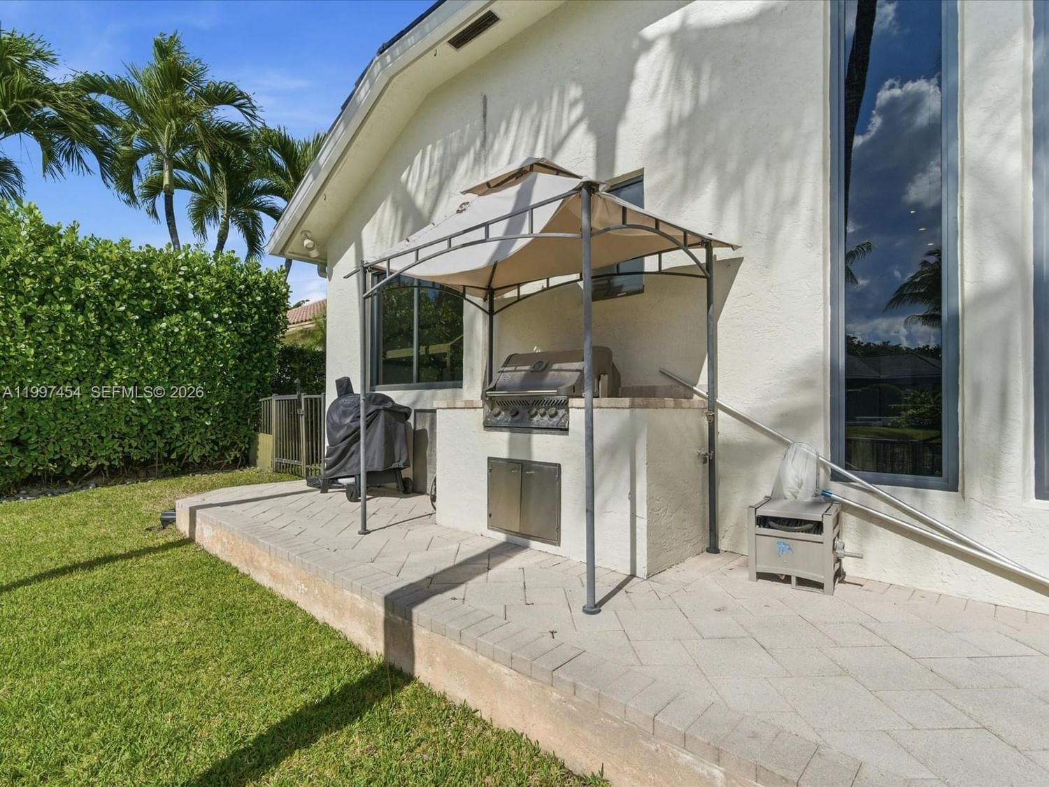 Real estate property located at 770 Leigh Palm Ave, Broward, Enclave 2nd Section, Plantation, FL