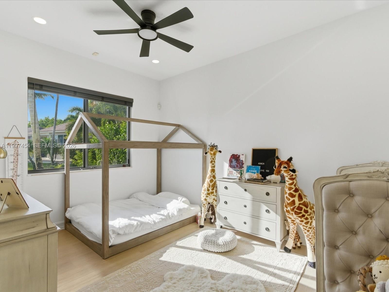 Real estate property located at 770 Leigh Palm Ave, Broward, Enclave 2nd Section, Plantation, FL